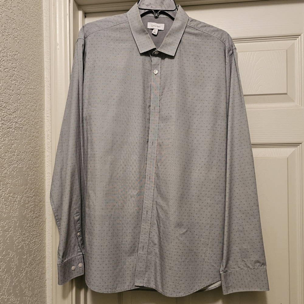 ❣️SALE❣️ Calvin Klein Green Dress Shirt | XL